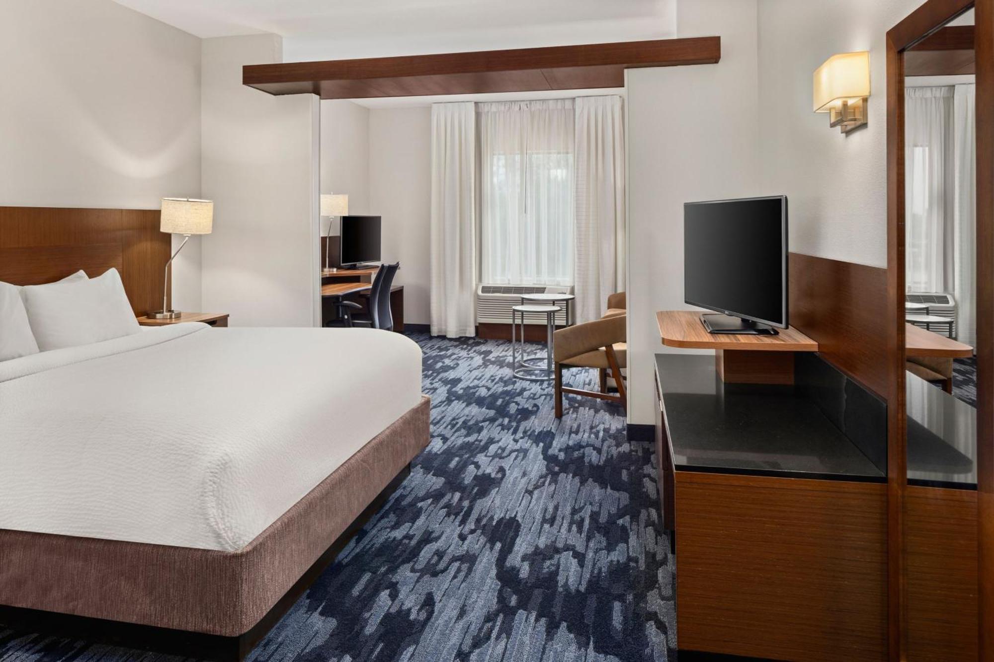 Fairfield Inn & Suites By Marriott Waterloo Cedar Falls Экстерьер фото