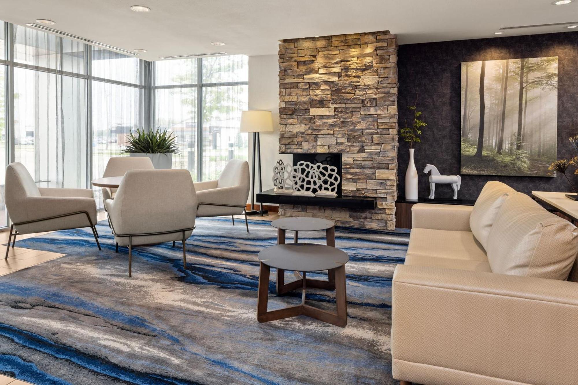 Fairfield Inn & Suites By Marriott Waterloo Cedar Falls Экстерьер фото